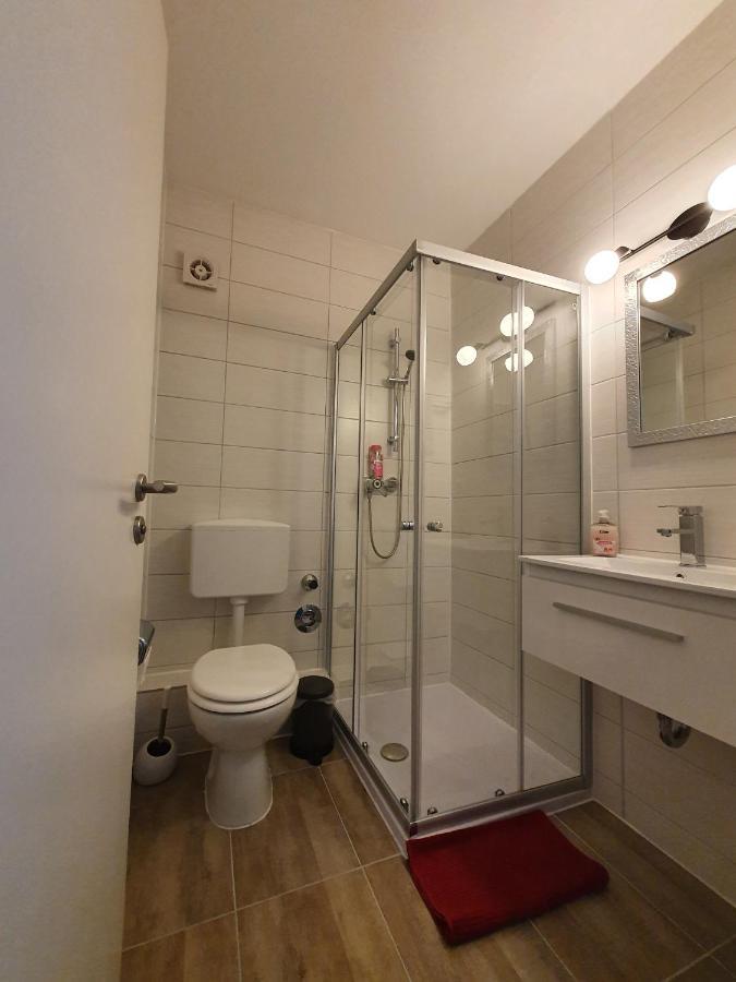 City Apartment, 27 Qm, 2 Personen, High Sp Wlan Paderborn Ngoại thất bức ảnh